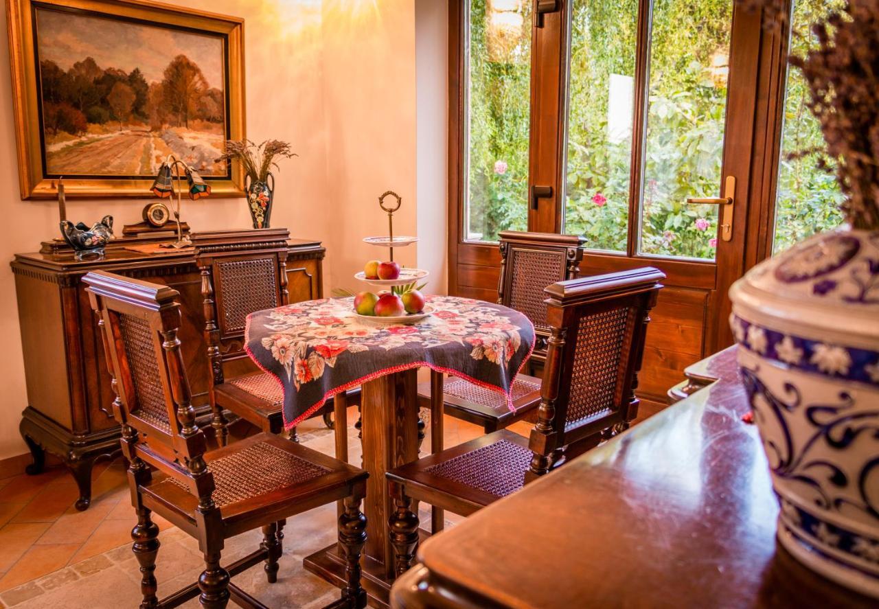 Bed and Breakfast Daiconi Boutique House Minis Exterior foto