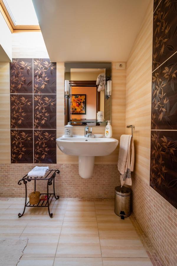 Bed and Breakfast Daiconi Boutique House Minis Exterior foto